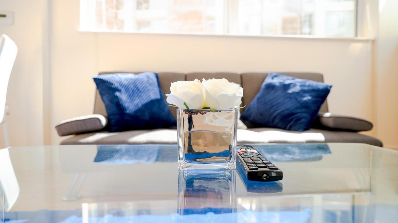 Comfy Spacious Apartment In Canary Wharf London Eksteriør bilde