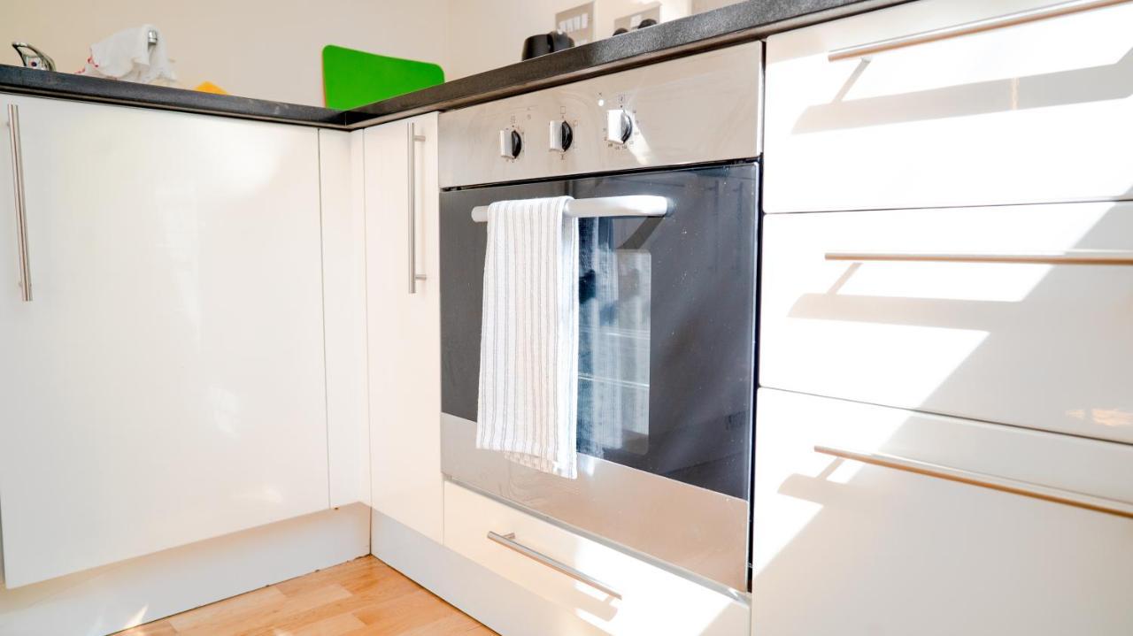 Comfy Spacious Apartment In Canary Wharf London Eksteriør bilde